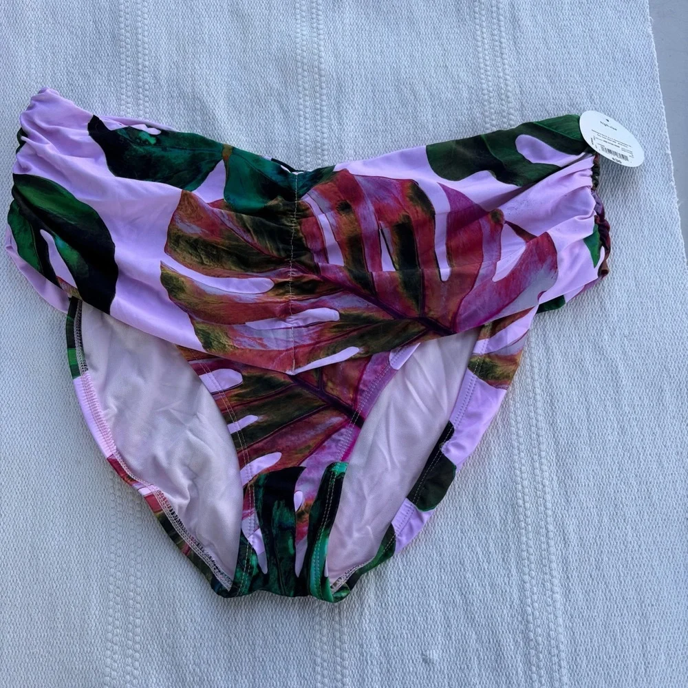 Decree floral swimsuit bottoms size 1x Nwt